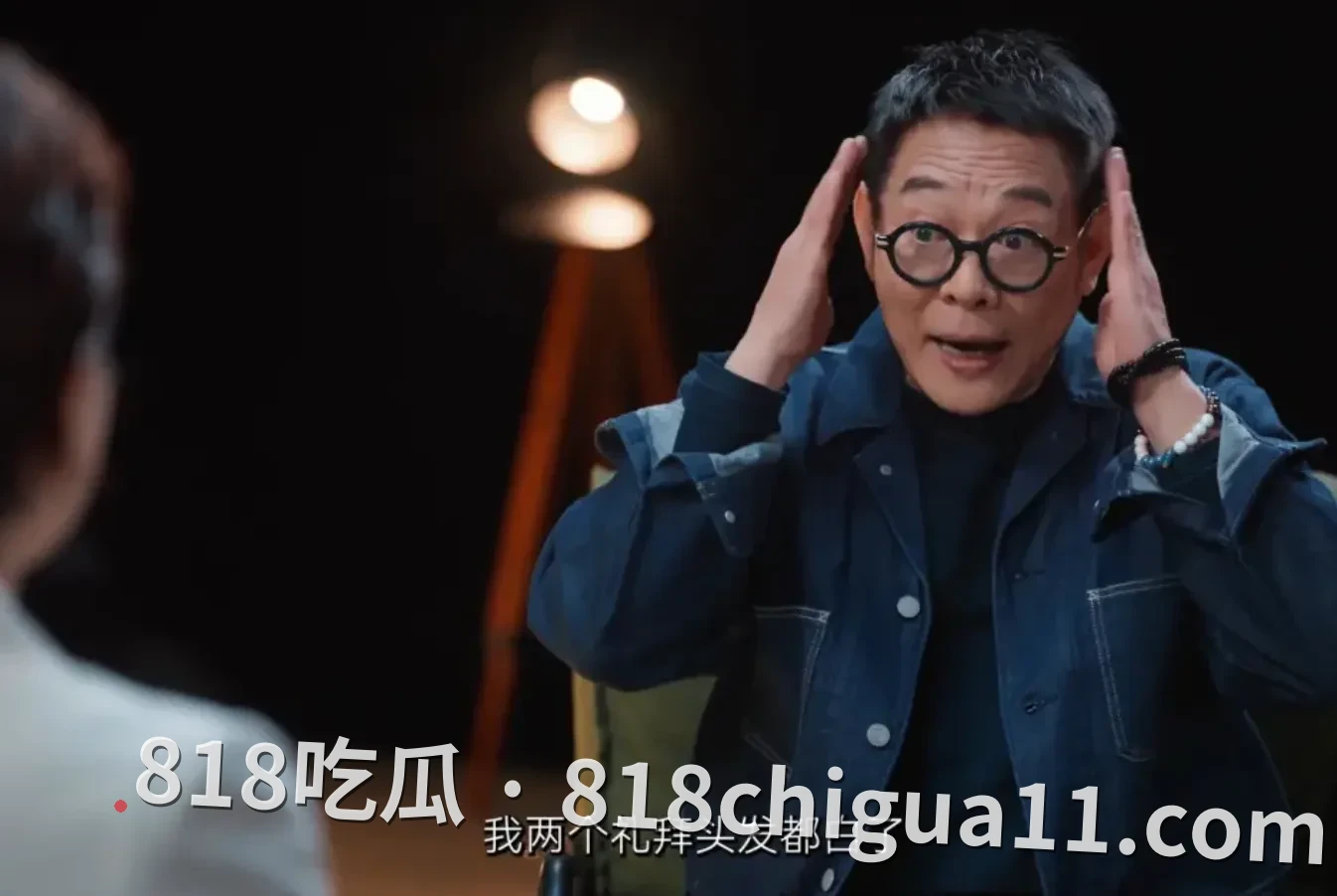李连杰罕聊病痛:2周熬白头,甲亢容貌大变,有钱帮不了女儿