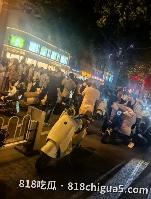 河北滦南上河城抓奸事件火出圈！男方8万含儿子彩礼被掏空，原配连堵四天小三门口要钱，偷情抓奸视频曝光，场面老劲爆了！