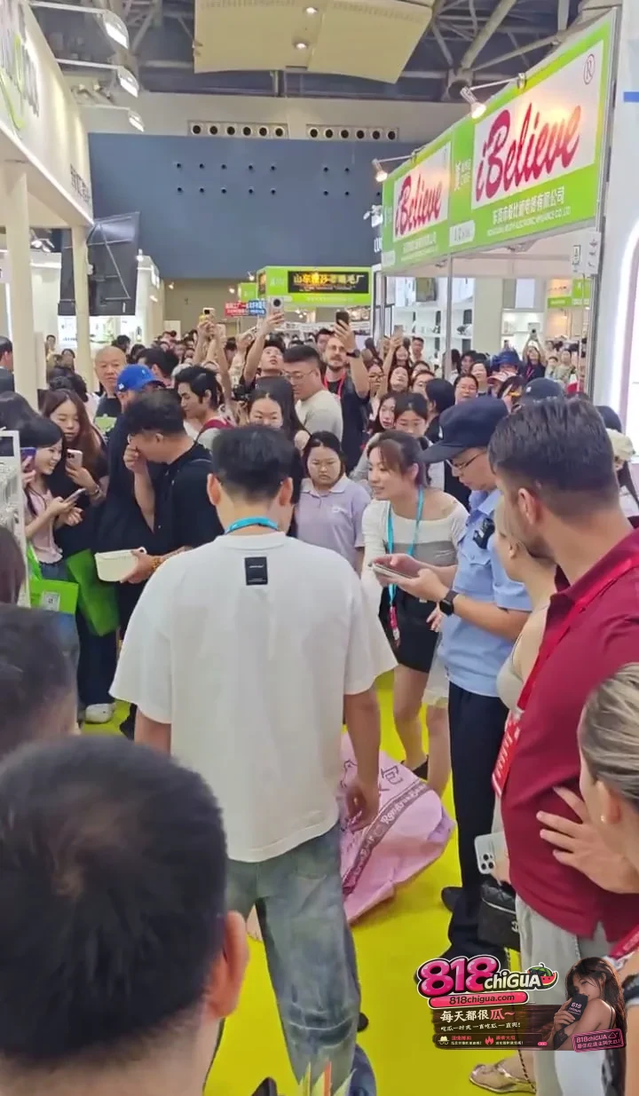 广州美博会突发粗口对骂：行业盛会变“泼妇骂街”，到底丢了谁的脸？