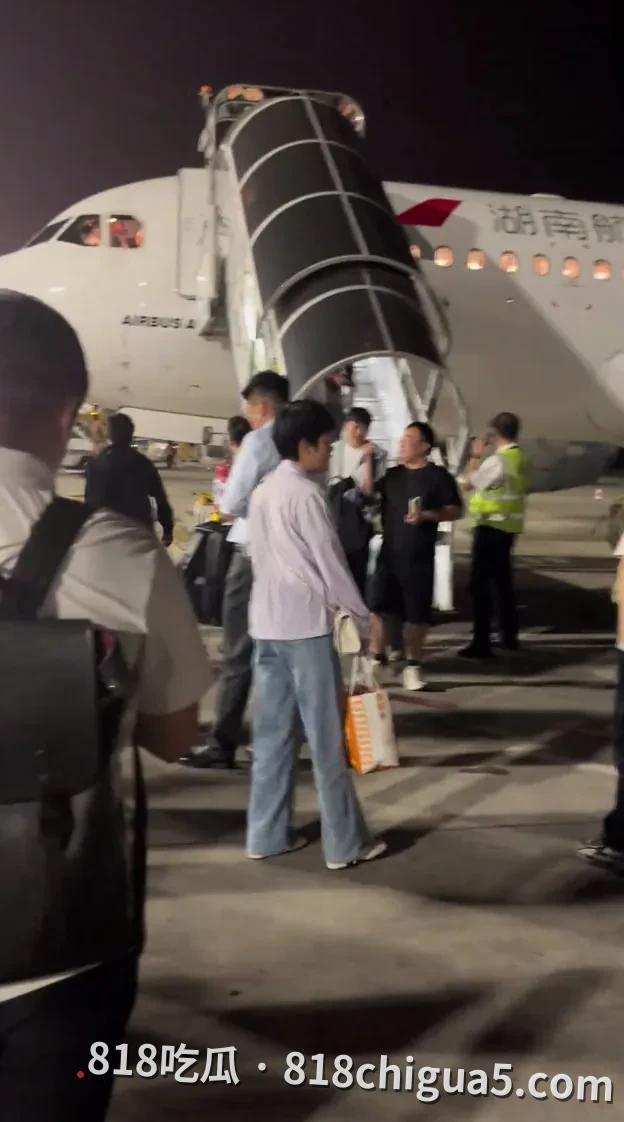 惊魂落地!湖南航空一航班突冒滚滚浓烟,只因旅客包里的这个“常客”……