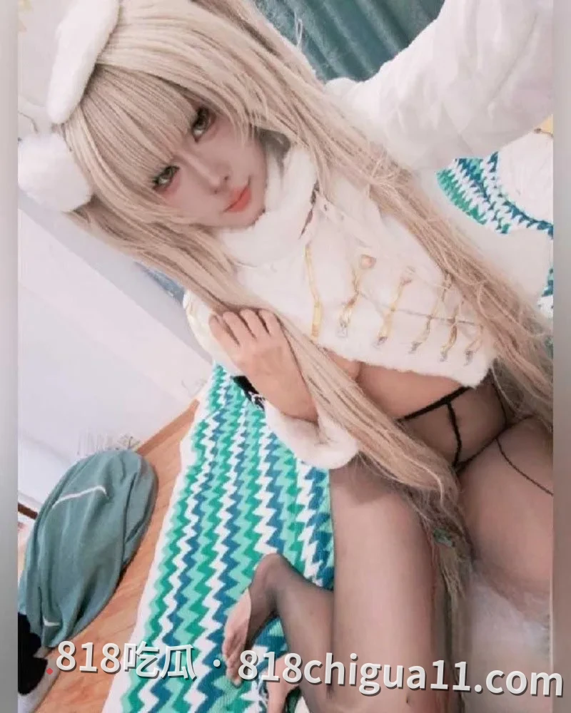 上海交通大学美女辅导员双重身份曝光!网上疯传的福利视频中姿态妩媚撩人,评论区纷纷表示这女人骚得太让人把持不住。
