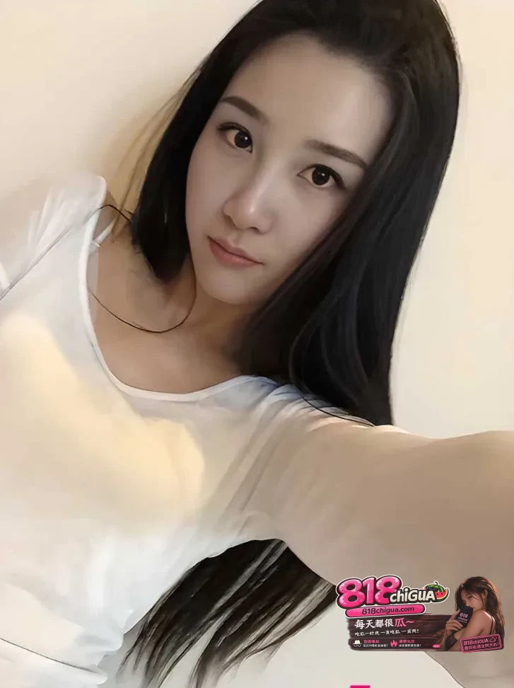 北京港风甜妹刘婷情侣泄密露脸深喉骑乘猛摇被干眼睛紧闭皱眉咬唇享受毛穴特写更是骚绝