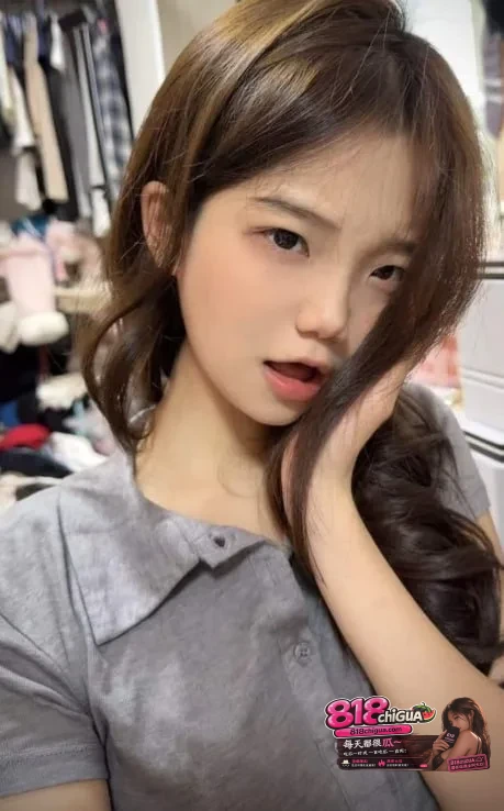 抖音58万粉高颜值网红藤藤菜因私密福利视频流出被官方永久封号自慰肛交视频流出迅速爆火福利姬身份坐实!