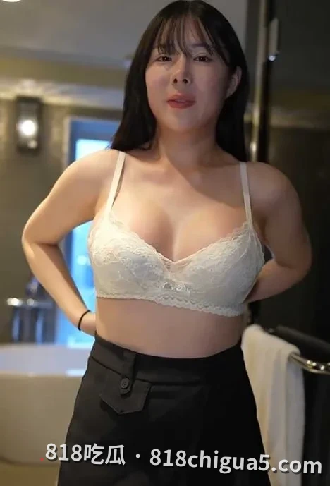818吃瓜!OnlyFans韩国极品豪乳女优 suitaaonakaaa 最新作全裸舌吻内射白虎蜜穴 这才是财阀该有的顶级玩物