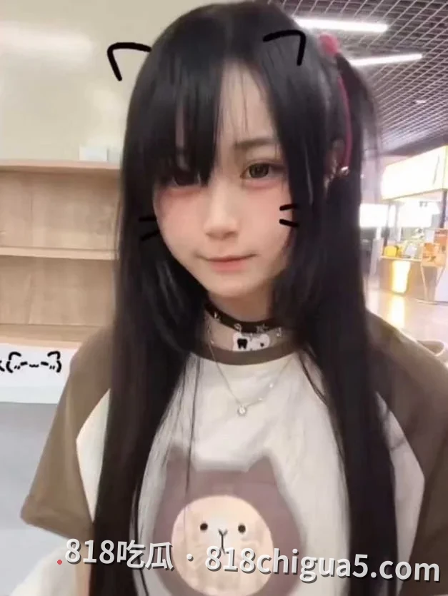 清纯外表下隐藏的骚浪反差萌,B站人气二次元女主播宿野给榜一大哥自慰福利视频流出!骚逼当场被阳具插到淫水乱喷