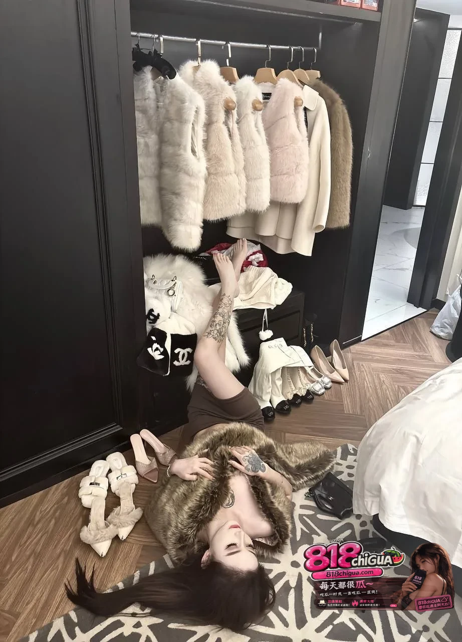 上海名媛【欣欣】为求碎银几两下海兼职!约炮金主跪舔肉棒深喉,主动献穴化身饥渴淫娃,花式榨精求中出!