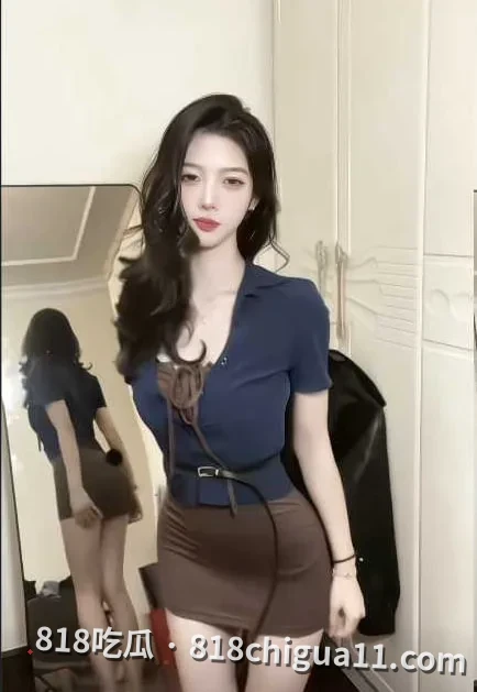 快手平台幸运女神阿申再度曝出合集!身穿黑色透明纱质连衣裙搭配同色系丝袜,丰满大奶与完美曲线身材融合,抠逼自慰看得都忍不住来一发。