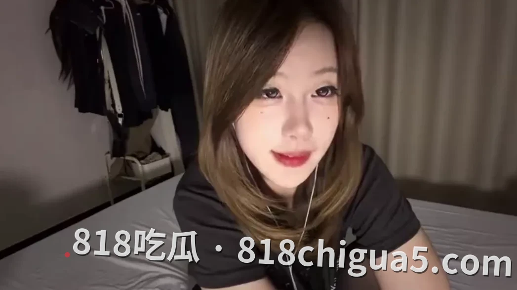 足控福音 ASMR 邻家姐姐气质主播 芒川不是荒 新作气质御姐黑丝刮擦大腿留下红痕印记撩人淫叫 激情狂野