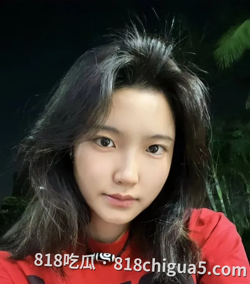 郑州大学文学院高颜值女大学生 许安然 黑丝主动分腿被学长无套内射完整记录