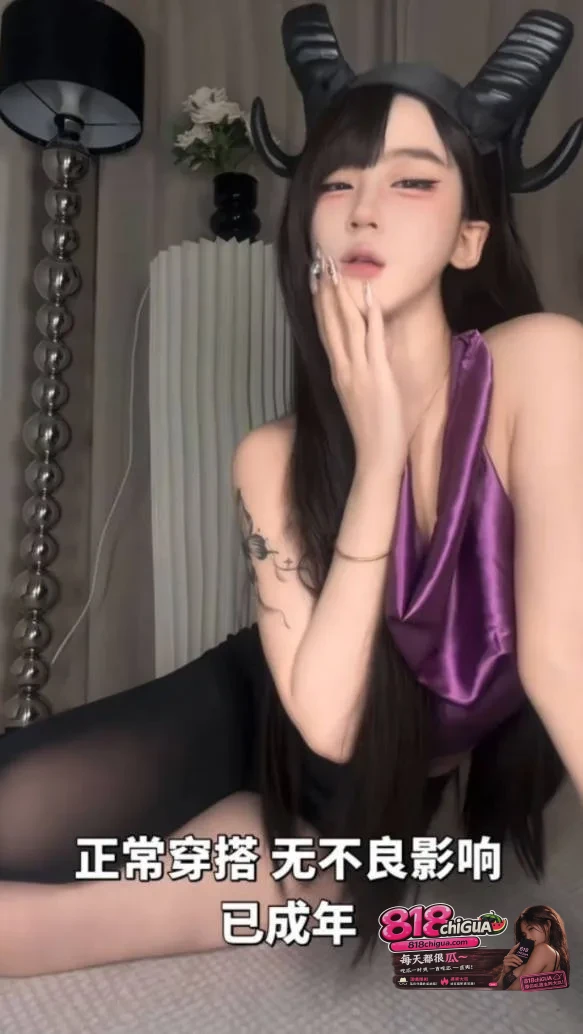 抖音12万粉顶级魅魔【溺水的小狗】大尺度自拍视频流出!全裸出镜诱惑摆拍,极致顶级身材让人瞬间上头!