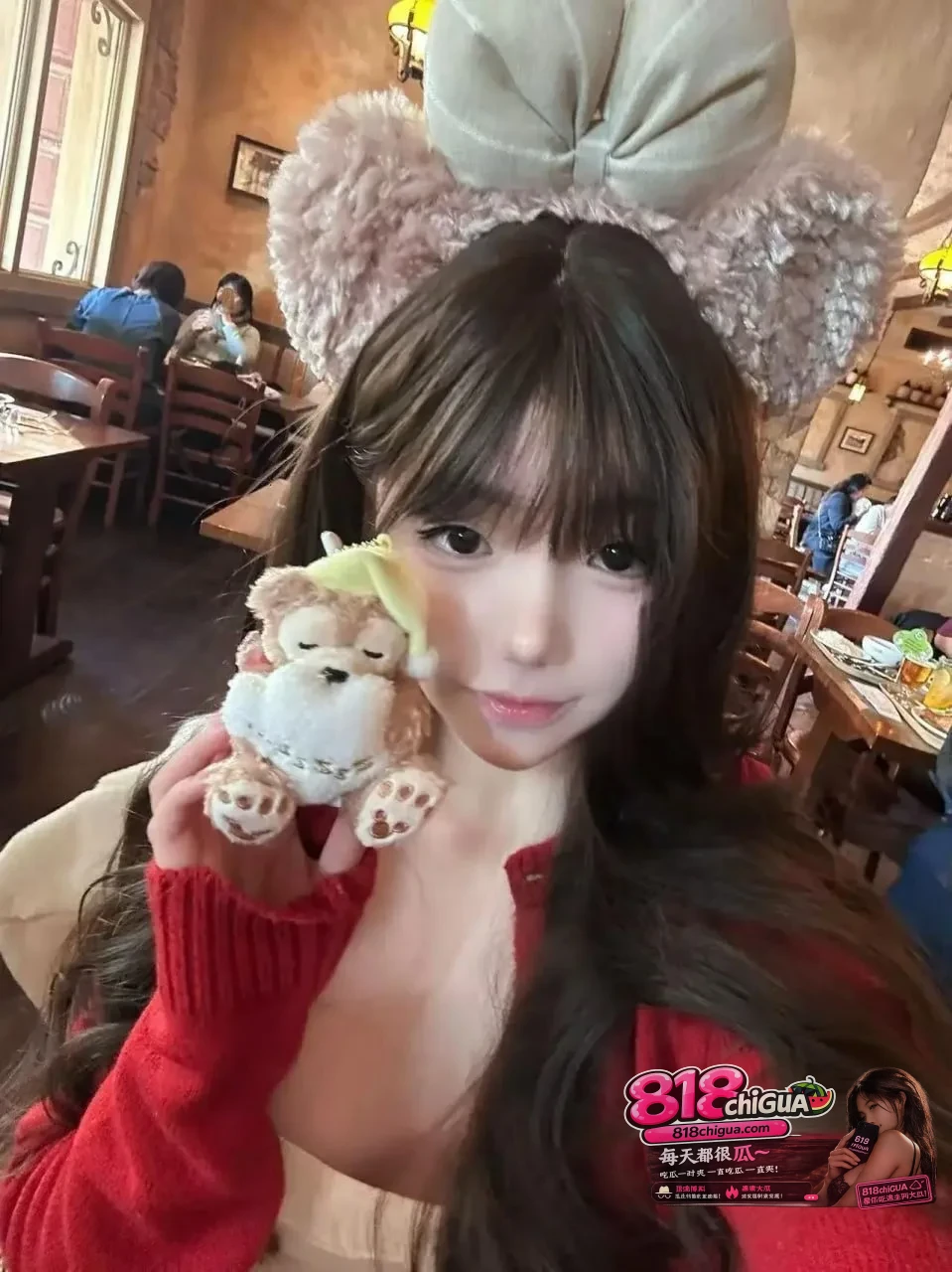 抖音140万粉网红高颜值美女野心坏蛋金主重金定制跳骚舞洗澡自拍擦边诱惑满满!