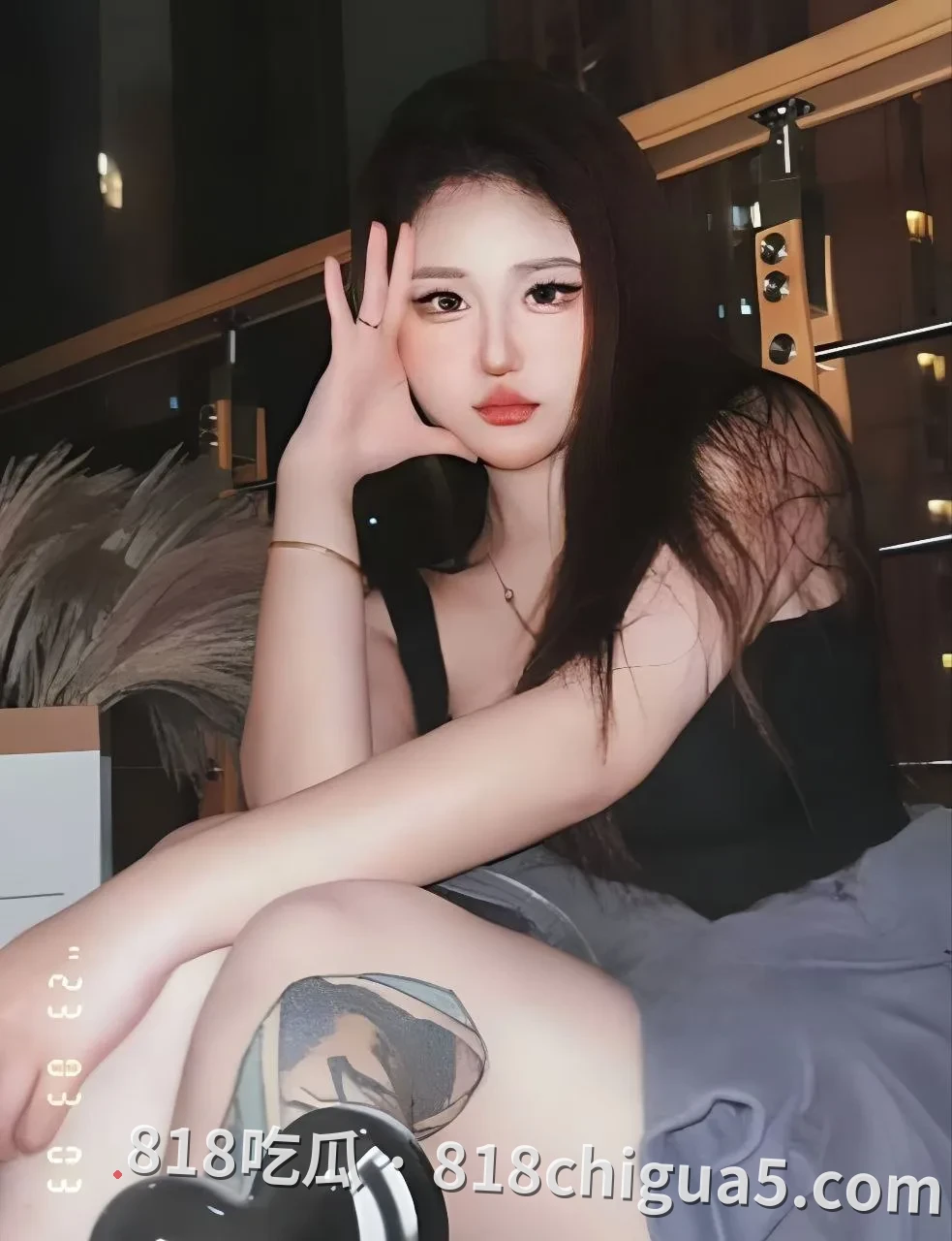 抖音精神小妹小妍自慰视频,露脸掰穴无毛肥穴肛塞爆菊淫靡诱人血脉喷张!
