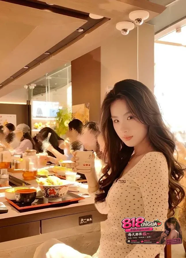 河北唐山嫩妹李佳怡宝猫耳黑丝私密反差捆绑性爱深喉揉奶狠插最后吞精视频流出