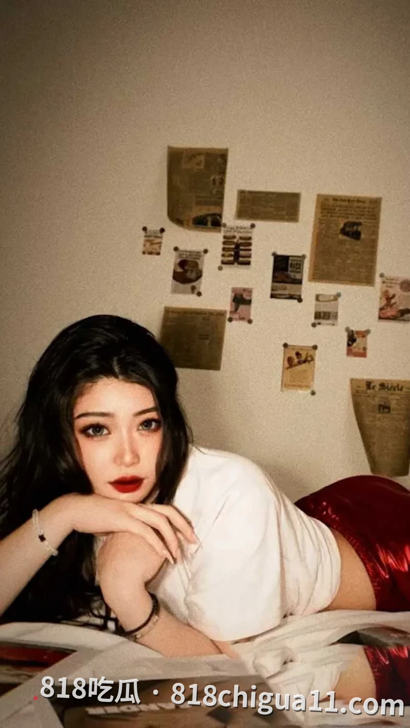 辽宁沈阳网红Niko骚货约炮视频曝光!用火辣身材主动勾引大鸡巴,骚穴直接被操出白浆,浪荡淫叫声妩媚动人。