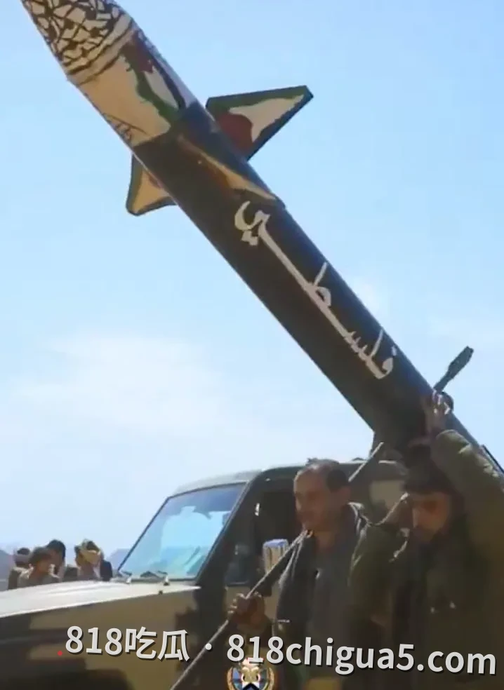 胡塞武装“沙漠风暴”来袭!马里卜沦陷在即,巴尼·哈希什部落集结5万大军,皮卡机枪车队直奔也门北部最后堡垒!