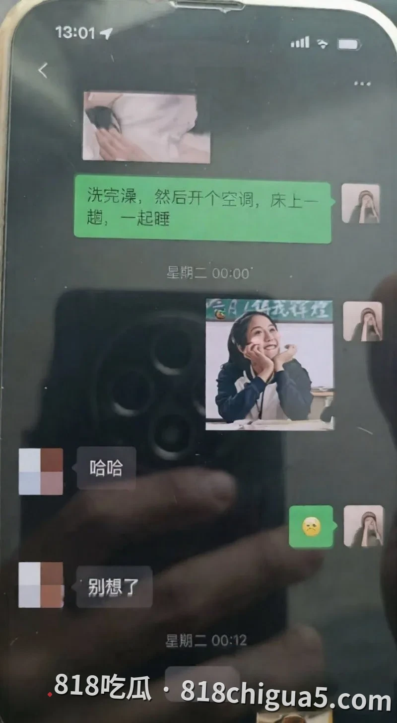 武汉协和医院副主任陈秘强迫女学生发生关系 偷拍与母狗在床上无套中出 浪荡的淫叫声低沉迷人 聊骚与性爱视频惨遭被扒