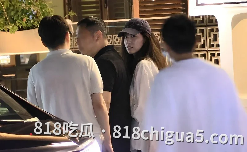 内地女星高露婚后被扒私房擦边视频 真空短裙被掀起的瞬间露出圆润翘臀 饱满美乳若隐若现