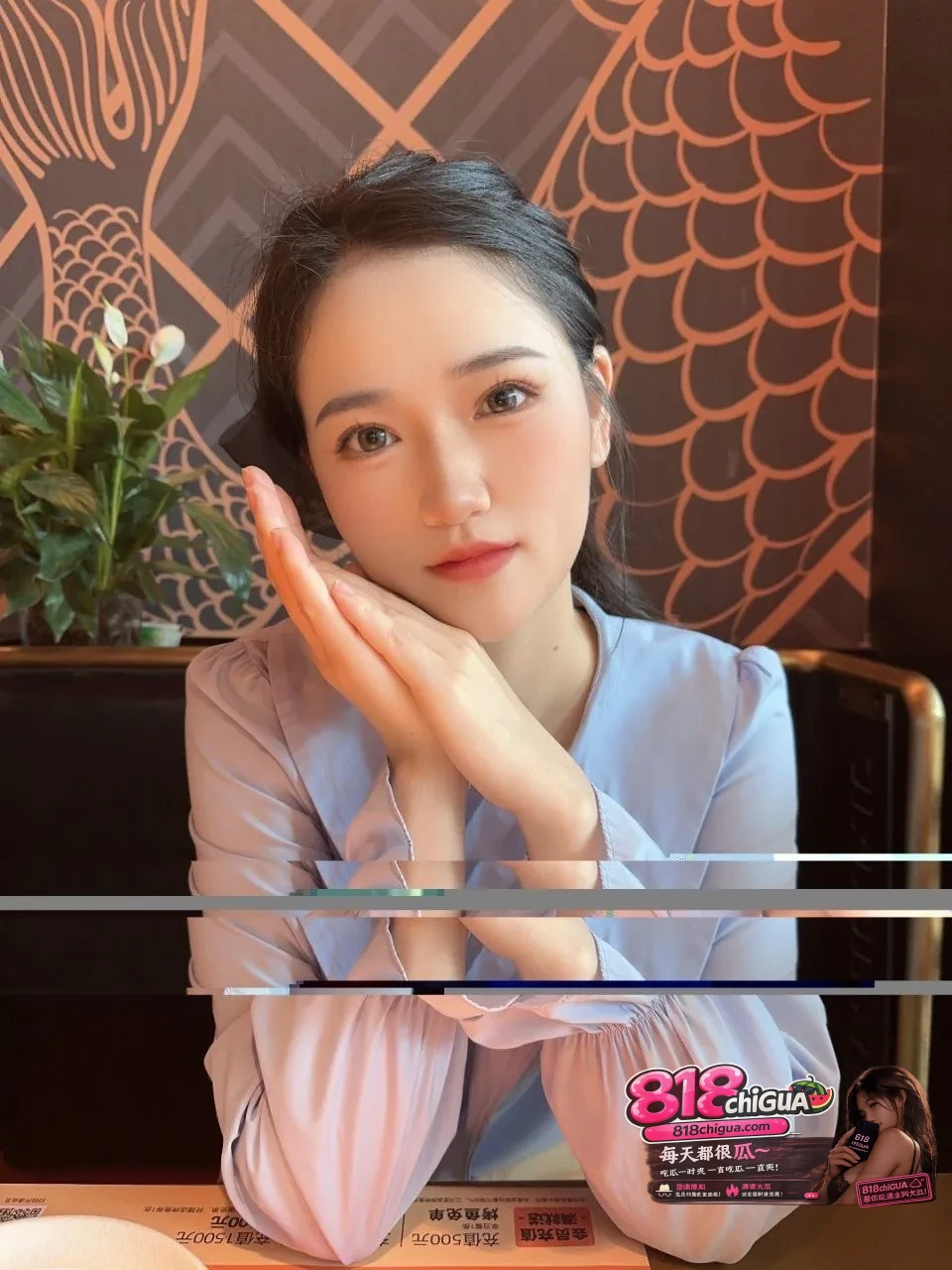 河北清纯少女【谢婧琪】私密视频曝光，酒店约炮被金主私无套后入呻吟不断，最后丝袜足交射在脚上!