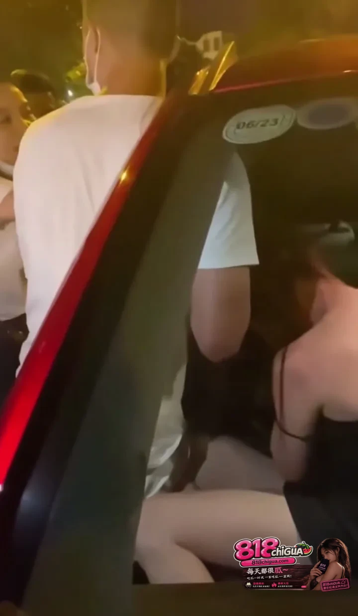传统节日的异国变奏:越南七夕“正妻抓小三”的社会警示