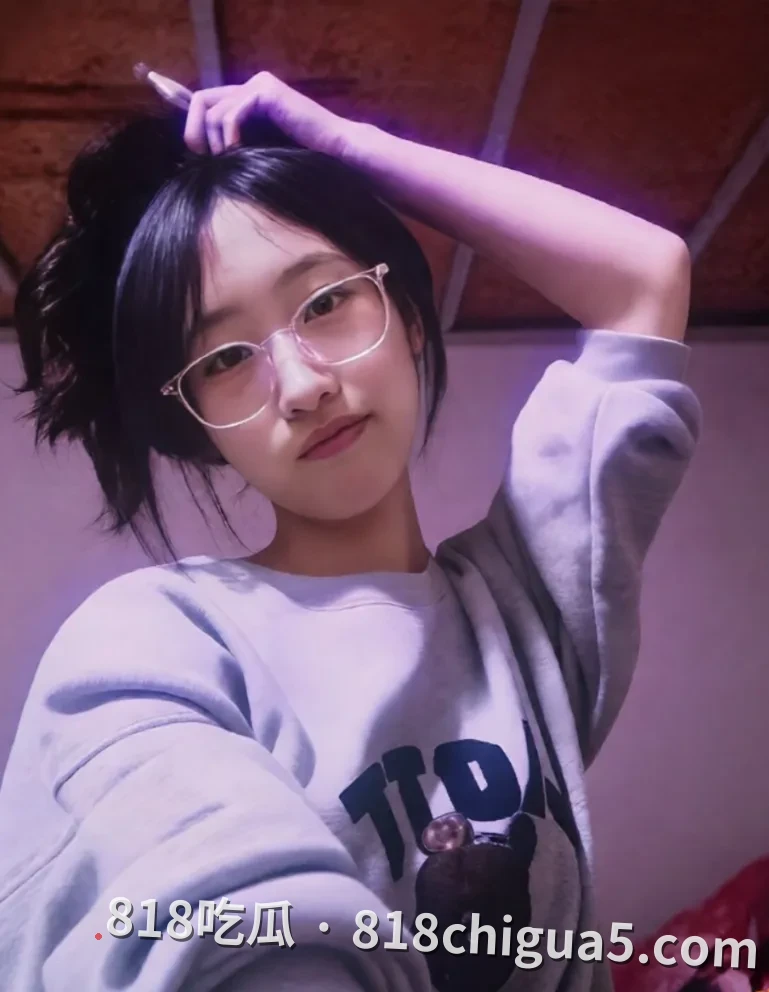 河北沧州女学生 程文瑄 性爱自拍被男友曝光性爱视频 口活很好骚逼水也很多 肥美蜜鲍骑乘榨精 反差感拉满