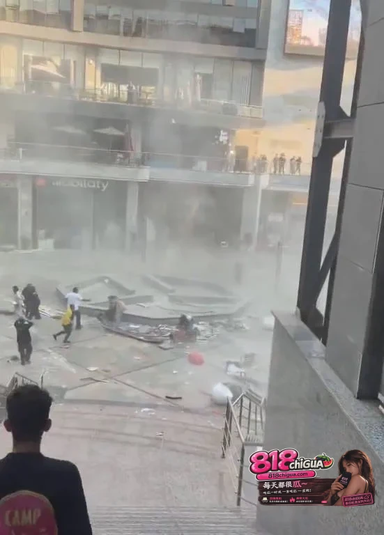 突发!埃及开罗Arabella Plaza购物中心发生爆炸现场瞬间陷入混乱 ,氦气瓶疑成事故源头,已致3人死亡、17人受伤!