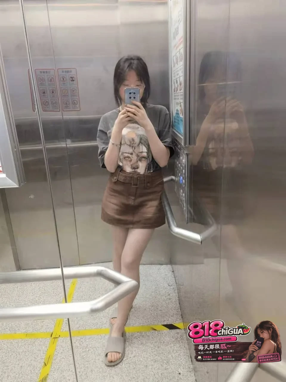 足控福利!重庆极品学生【李可嘉】为维持高消费兼职上门服务,酒店约炮油腻大叔,白嫩玉足榨干精液!