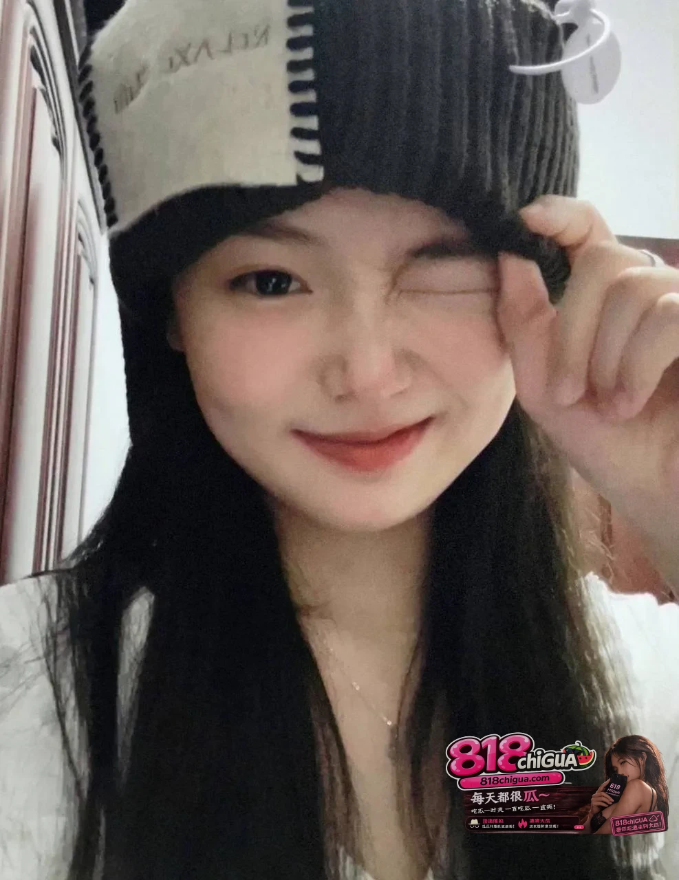 成都大学极品女神陆钰被男友背刺!不雅视频全网曝光,露脸深喉口交,对着镜子站立后入全程冷脸,高冷反差韵味拉满!