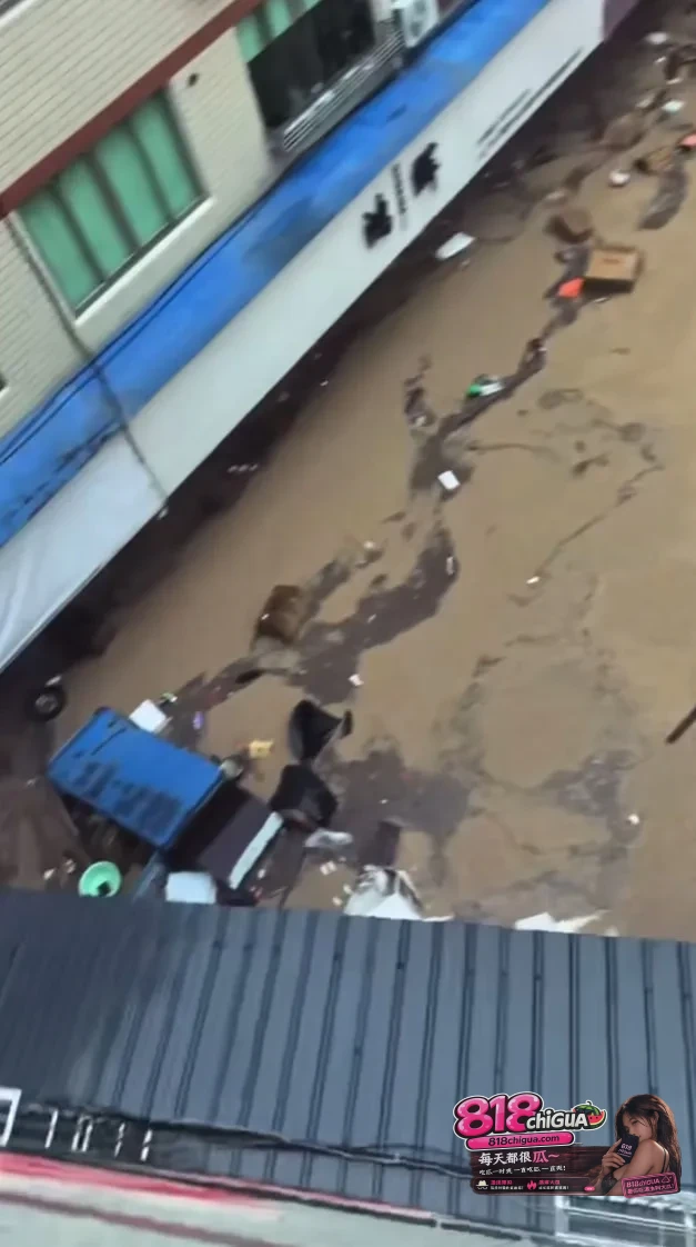 福建福鼎遭遇强降雨袭击!积水深重险象环生,愿福鼎同胞一切平安!