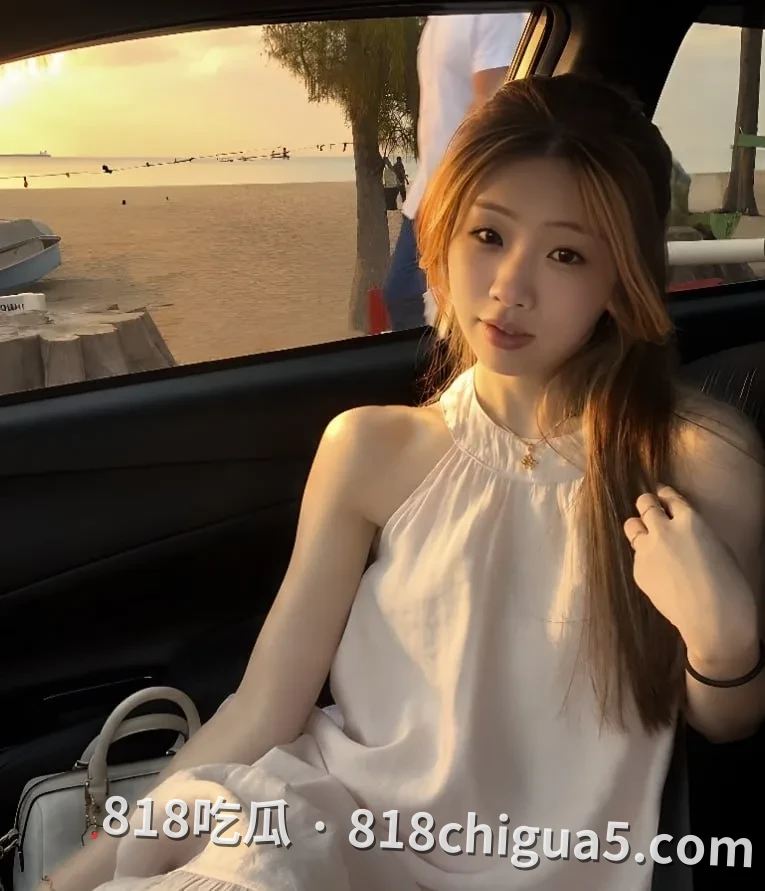 INS高颜值网美 美春佩 04年美少女 露脸性爱完整流出 后入侧插蜜穴全程浪叫酥麻 甜腻娇喘极致诱惑 让人欲火焚身