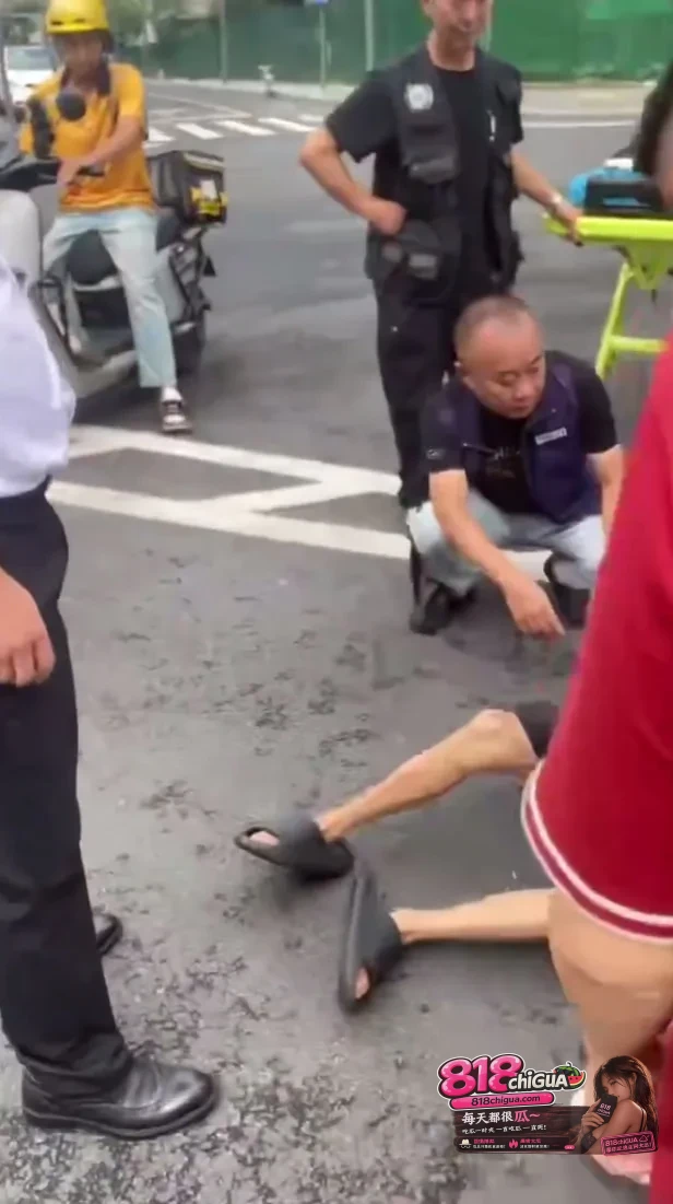 “无人有钱有闲”成了社会冷漠的遮羞布?面对摔倒老人,善良不该是高门槛的奢侈品