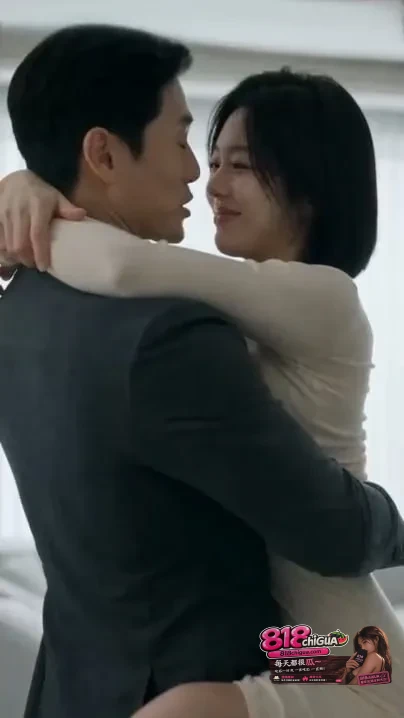 AI成人短剧 曹贼管理员 EP-2 管理员监控偷窥短发人妻 办公室做爱高潮到失控