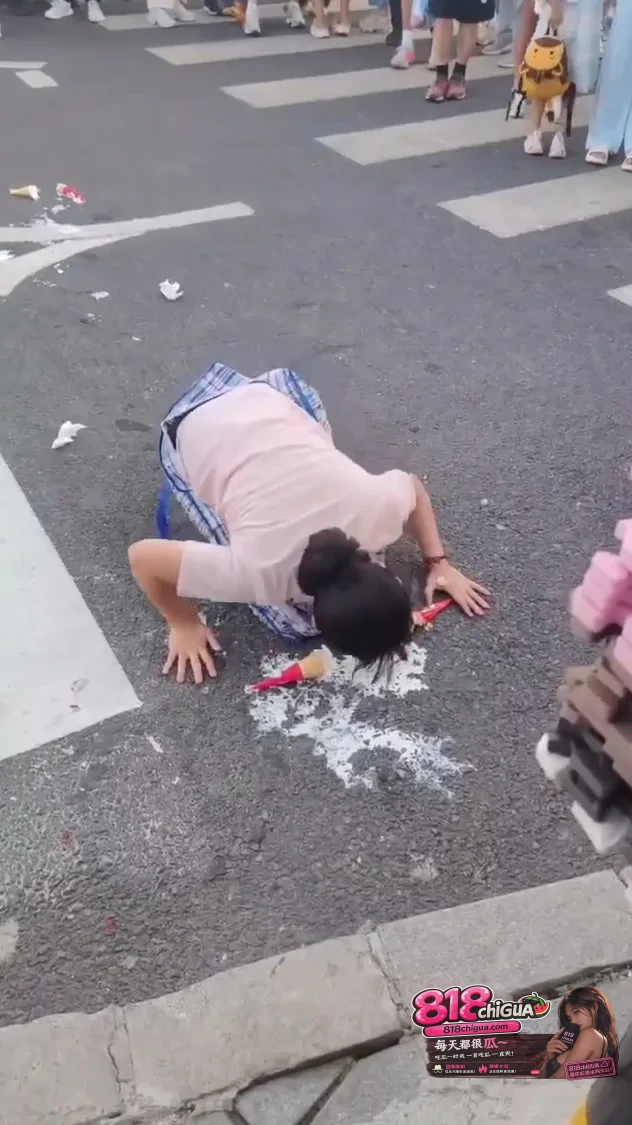 网红“博眼球”终翻车！辽宁博主韩炫雅梭鱼湾离谱表演被警方带走