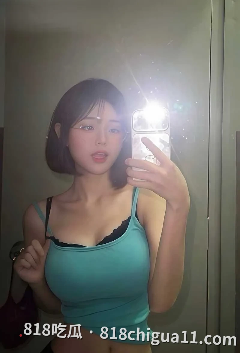 网红眼镜妹安琦情侣私拍 给男友口交地瓜插穴 堪称骚淫天花板