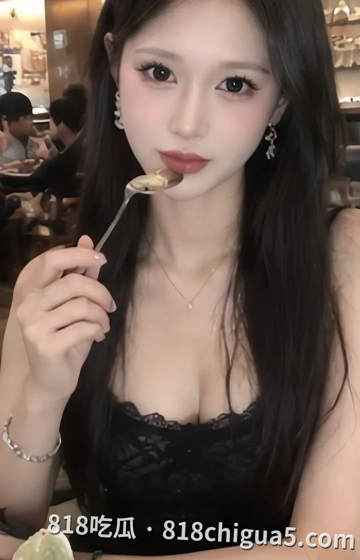 深喉毒龙到街头露出的无底线放纵 当场变成随时发情的母狗 ST站女主播刘倩户外露出视频泄密 被金主包养整整一个月 性欲强的可怕