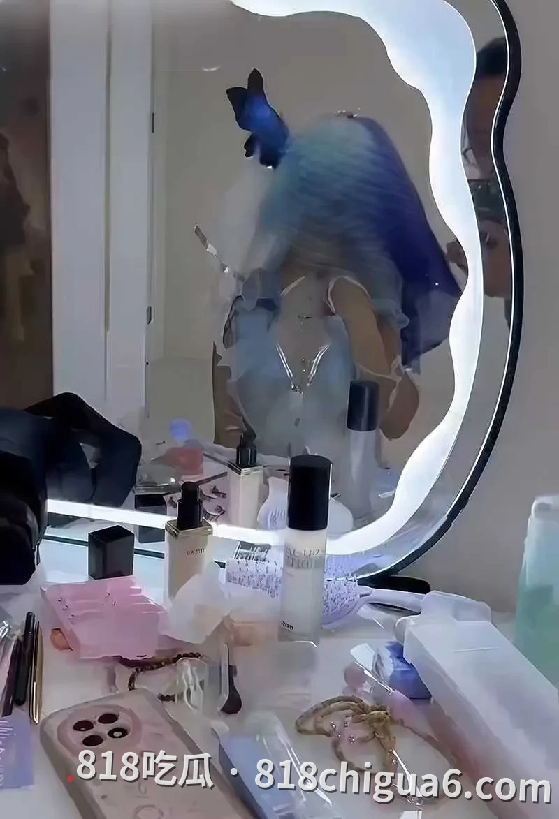推特炮神古河君会员福利 调教白虎嫩妹镜前全裸挑逗被狠插白丝肥臀