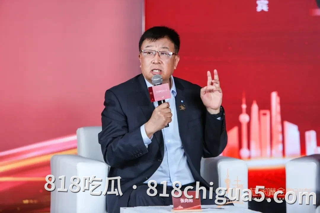 深圳富豪不伦恋女孩被判14年冲上热搜!深圳富商与90后女孩维持多年婚外情。被原配发现夫妻联手一套“组合拳”送女孩入狱!