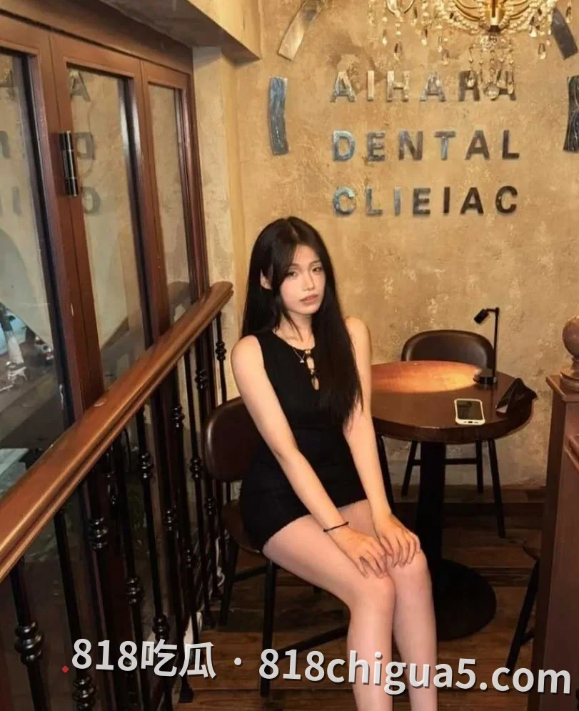 高颜值击剑运动员ins网美 小兔 自拍性爱视频 与前男友酒店激情做爱 美乳被抓到通红 淫靡画面刺激满分