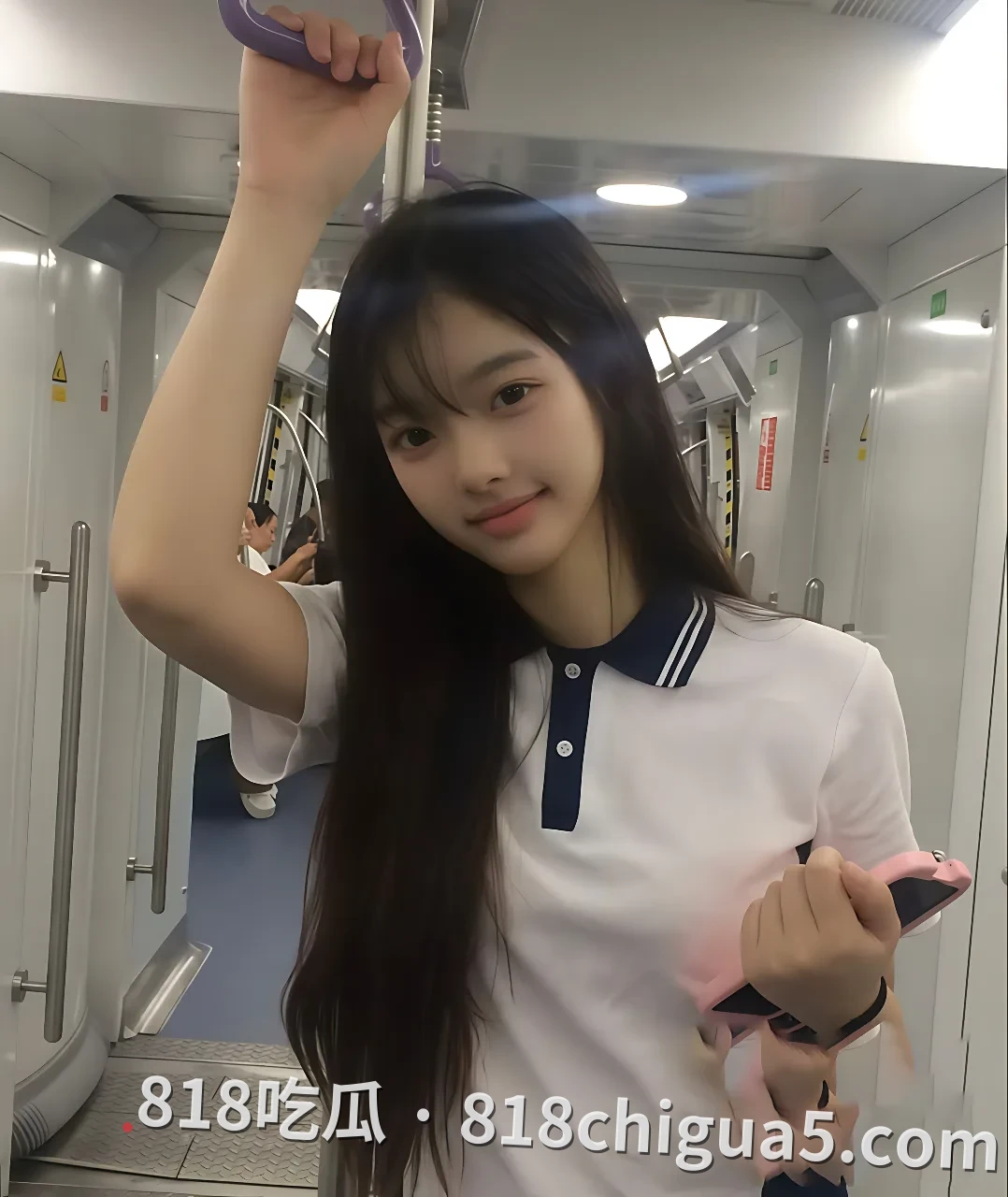 浙江传媒传媒学院学生妹陈思瑶与男友自拍泄密 ! 细毛骚穴被大屌后入狂抽到高潮喷水,粉嫩奶子晃得让人直接加攻速。