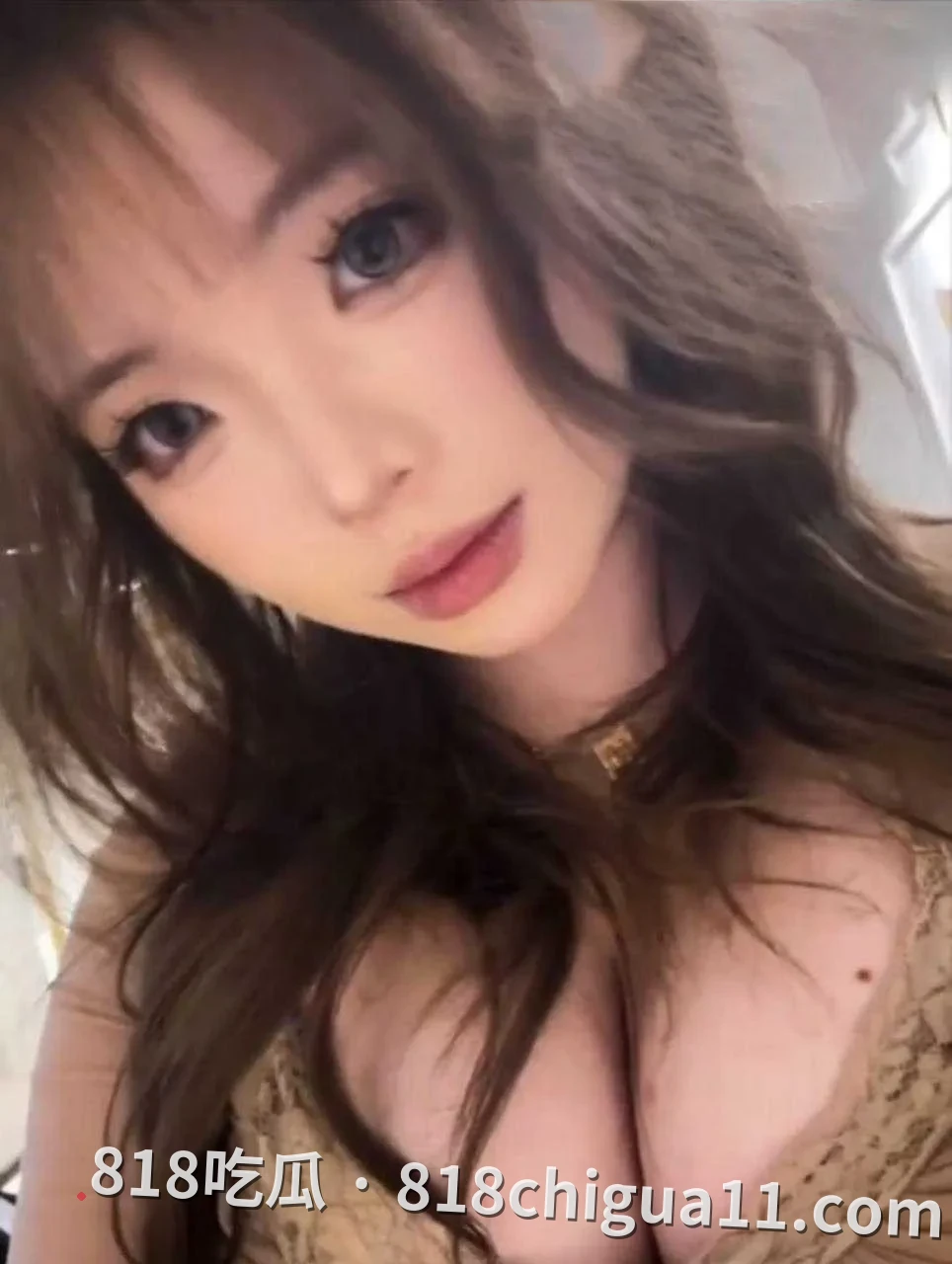 悉尼留学生Micheal脚踏多船被女方发现曝光!提完裤子就翻脸不认人 ,私生活更是混乱见一个女的操一个,酒店约炮视频被扒出。