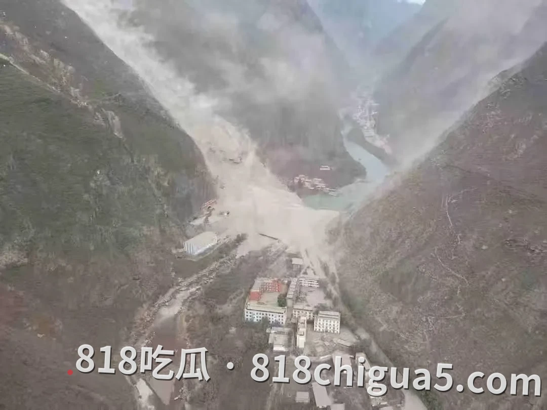 虚惊一场却惊心动魄：四川茂县叠溪镇发生大型山体滑坡，岷江一度受阻分流，161名群众提前转移实现零伤亡