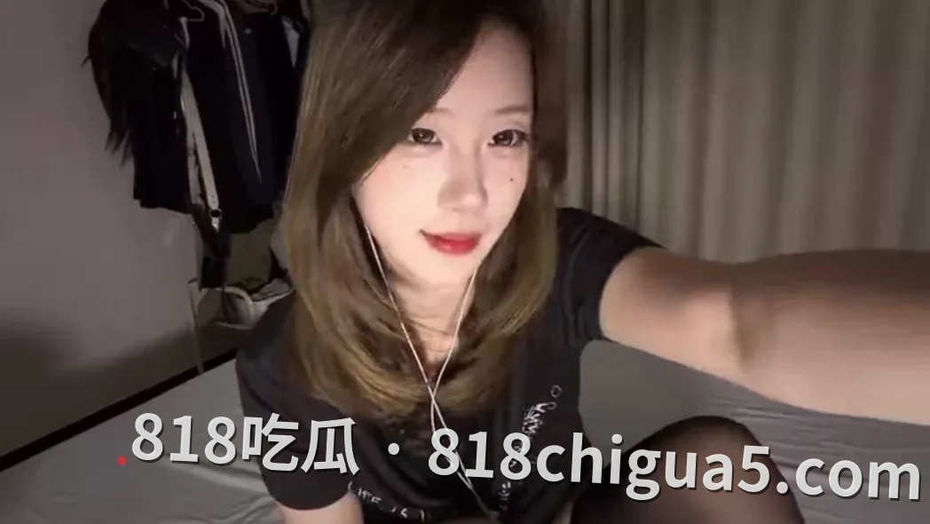 足控福音 ASMR 邻家姐姐气质主播 芒川不是荒 新作气质御姐黑丝刮擦大腿留下红痕印记撩人淫叫 激情狂野