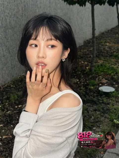 韩国女星金兌姸曝潜规则,《谎言》拍摄期间遭假戏真做,三点全露训狗式SM,真实插入画面成焦点!