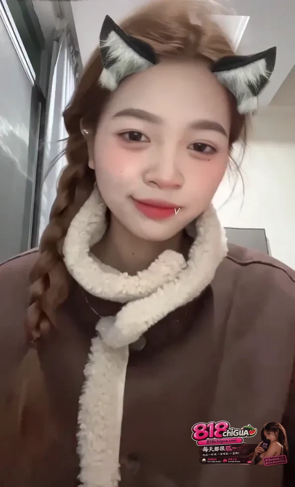 厦门甜美少妇反差婊赵欣惠紧致蜜穴被猛插喷白浆爆操到眼神迷离浪叫连连