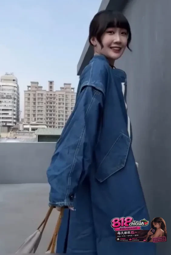 纹身小网美rouu与男友露脸口交做爱视频外流淫荡情侣男主按头深喉猛干极品身材反差骚浪