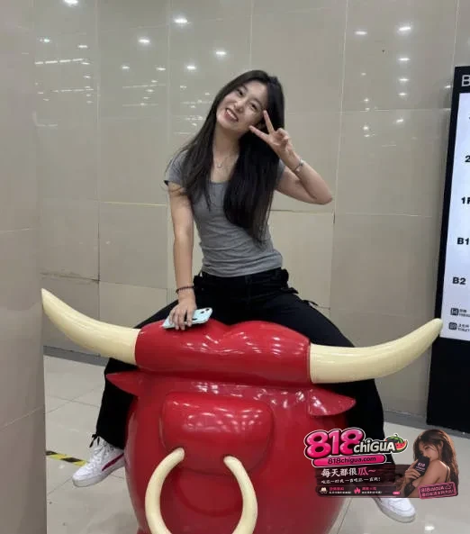 抖音混血网红 姜宸 人设塌房,前女友怒曝渣男行为!卖屌求荣酗酒家暴 多段淫乱视频全网曝光!