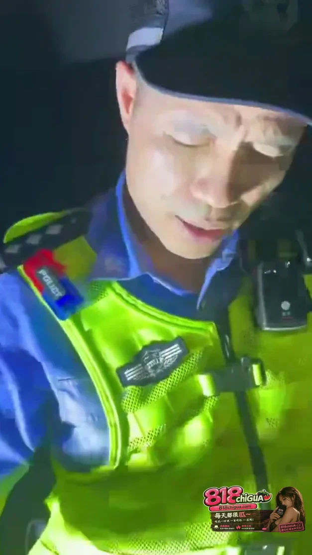 “因爱生恨”的迷惑行为!雅宝山登山互约演变成警方介入:公共空间不是泄私愤的棋盘