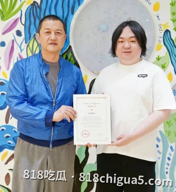 抖音2000万粉陈伯澳门狂输800万,上三楼私密按摩场所嫖娼黑料曝光!极品身材纹身御姐上位坐骑扭腰榨汁,技术娴熟堪比女优!
