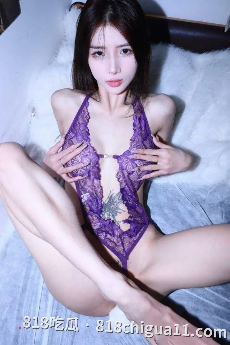 抖音人气主播木贞为钱给金主拍摄私密自慰视频!浴室中偷偷玩弄自己的后庭,最终主动献身于大屌,主动骑乘到场爽翻天。