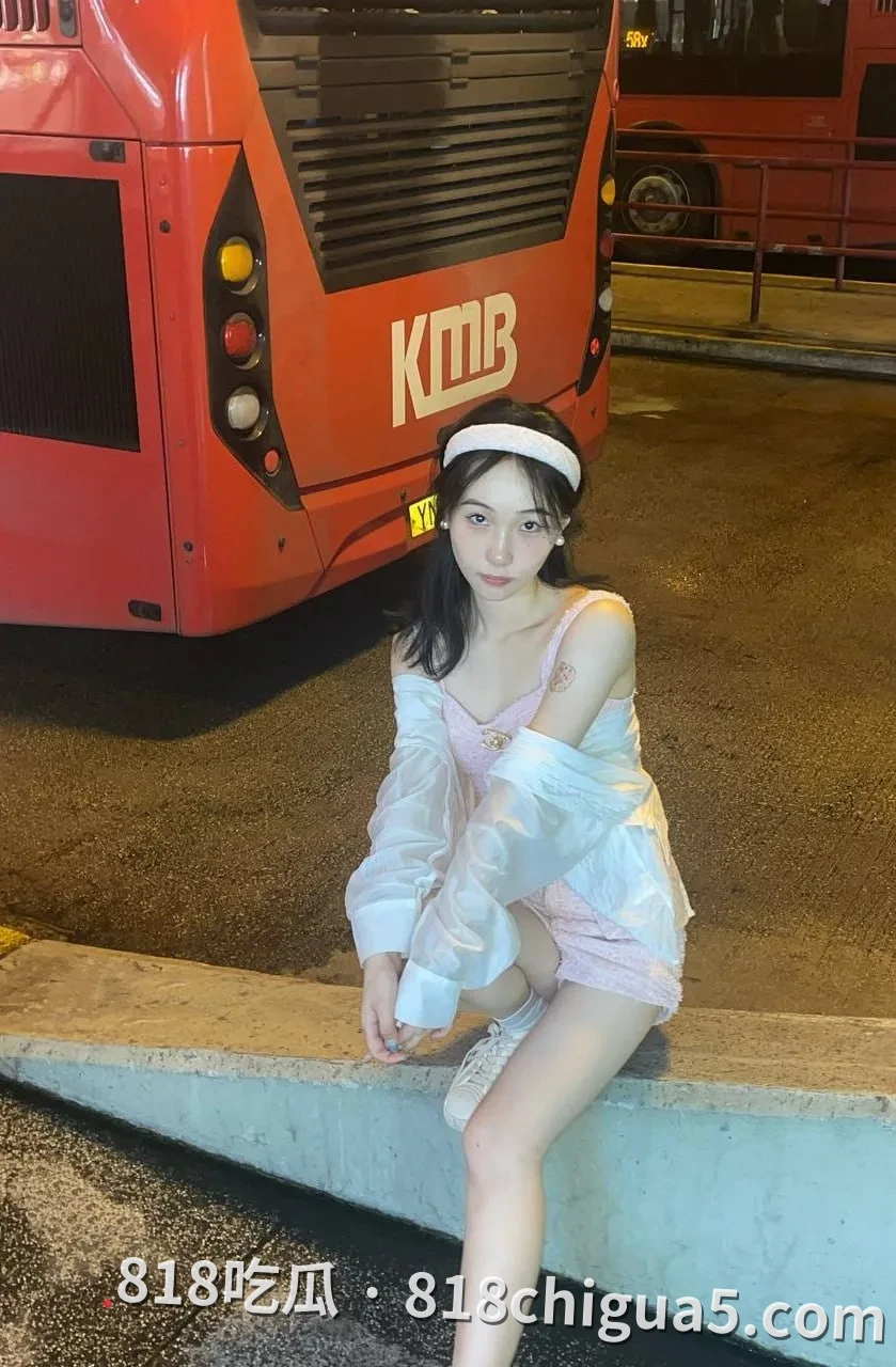 北京顶级舞蹈学院校花林竹水反差视频流出!外表高傲内心风骚,主动撅起翘臀给金主爆操,深喉吞精大屌爽翻天。