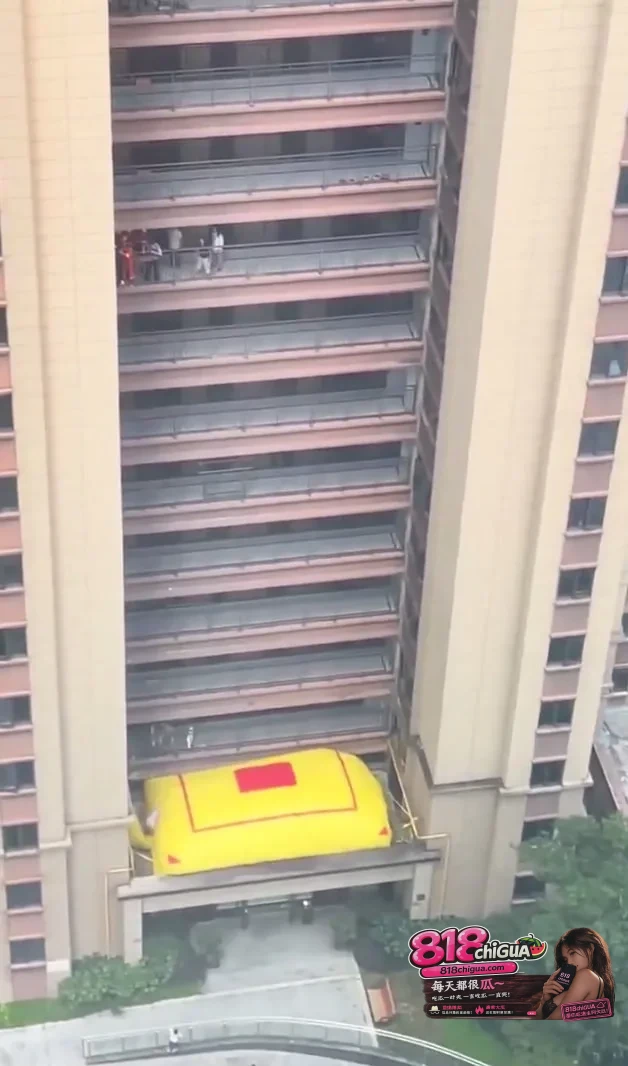 不给买苹果手机就跳楼?湖南岳阳15岁男孩“拿命要挟”,是谁惯坏了他?